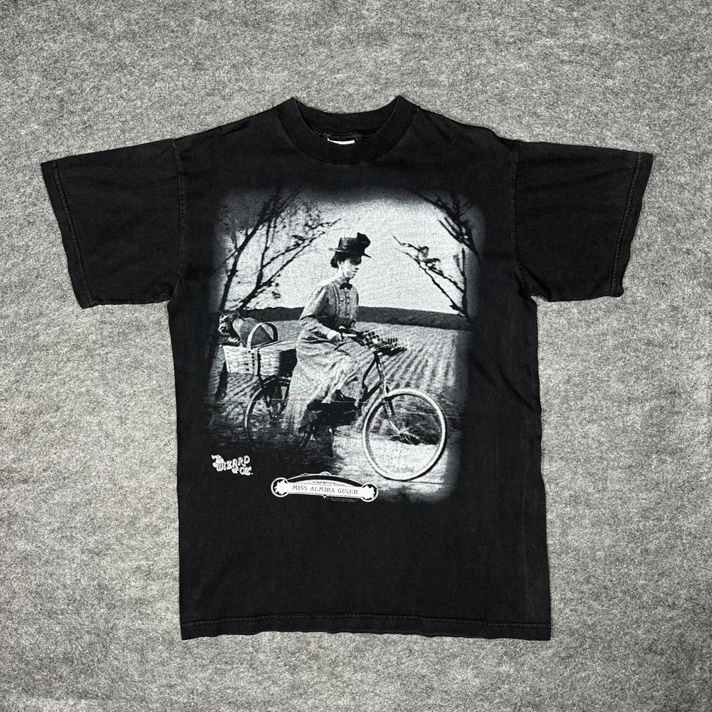 Rare Vintage 1996 STANLEY DESANTIS Wizard of Oz Almira Gulch‎ Shirt Witch Medium